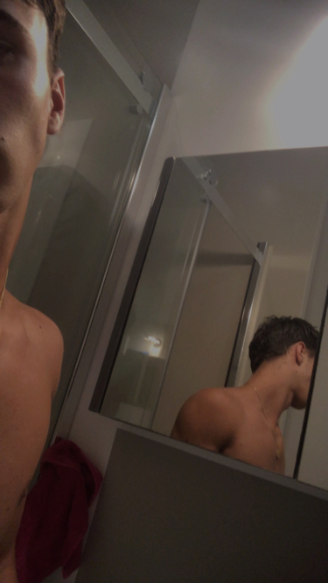 Osama, 22 ans, Buoux