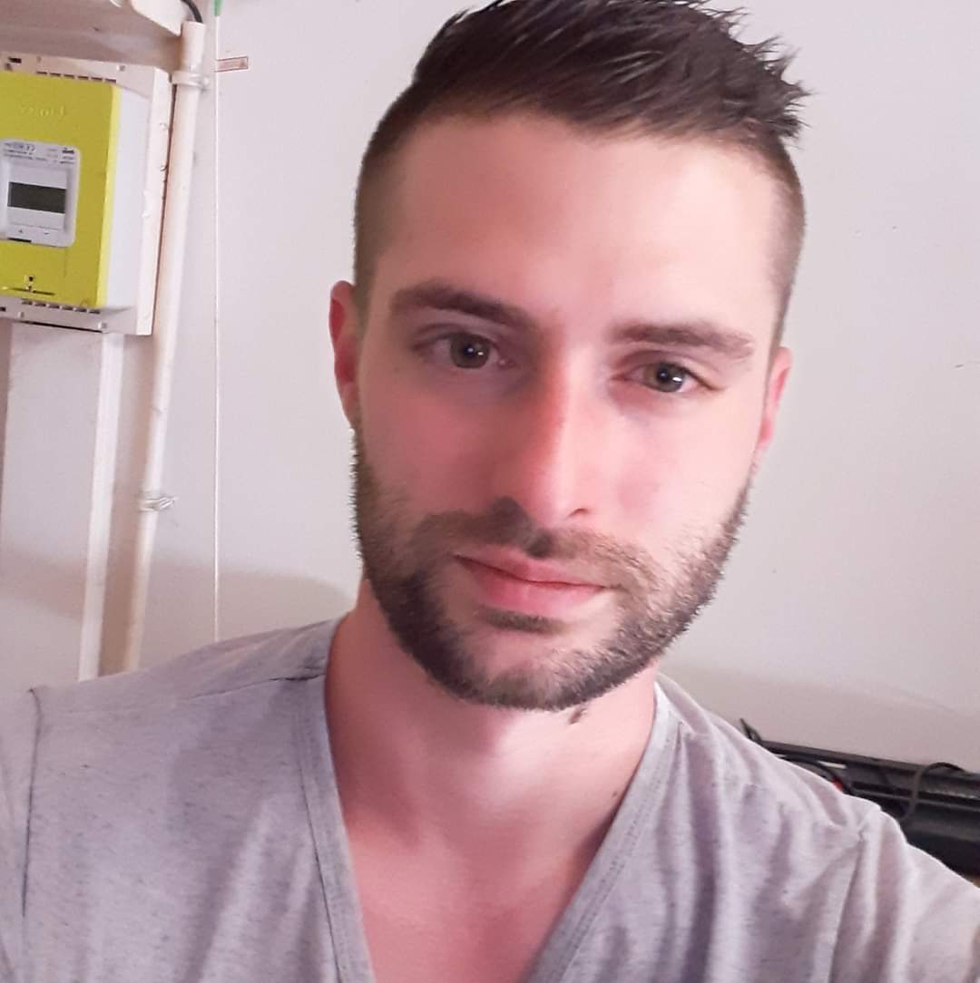 Thanh, 33 ans, Buisson
