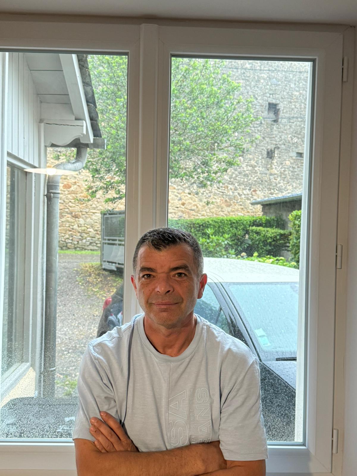 Tibère, 45 ans, Caumont-sur-Durance