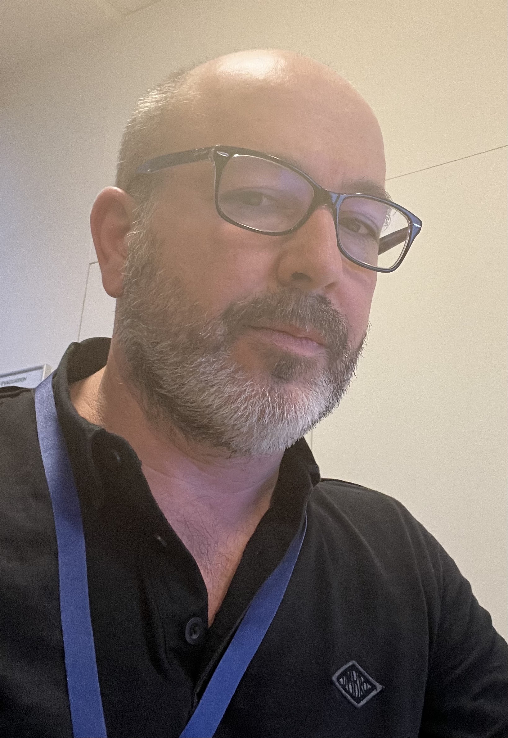 Azael, 45 ans, Brantes