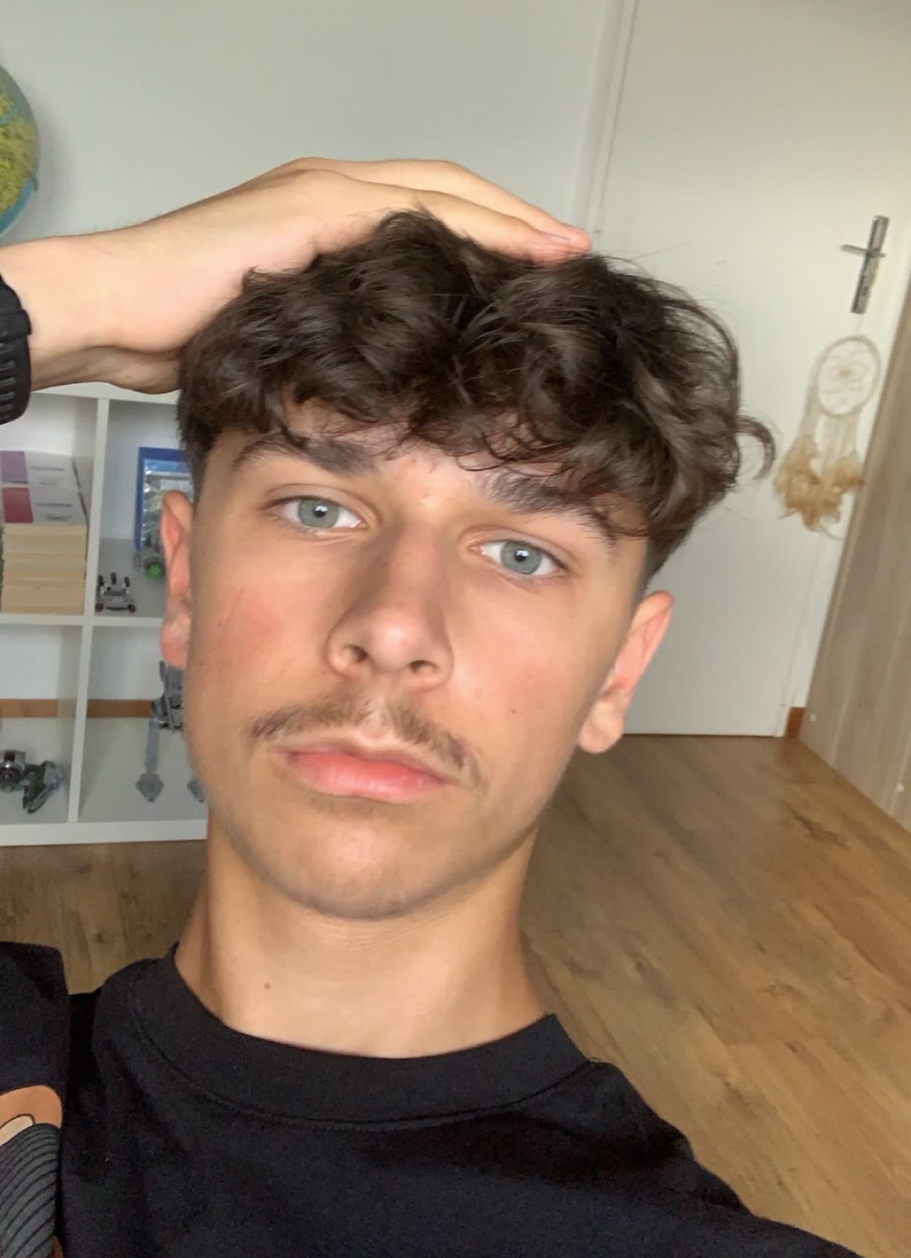 Mehdine, 22 ans, Lioux